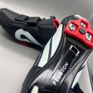 Peloton Unisex Cycling Shoes with Delta Cleats, Black with Red Accents, Size 40
